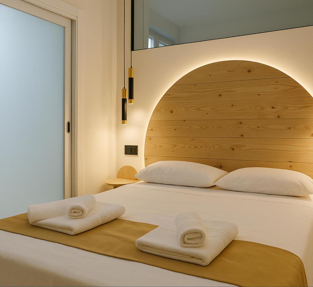 Zelun Center * Torremolinos